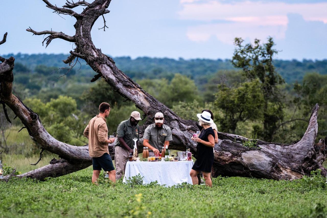 Shumbalala Game Lodge Thornybush Game Reserve Exterior photo