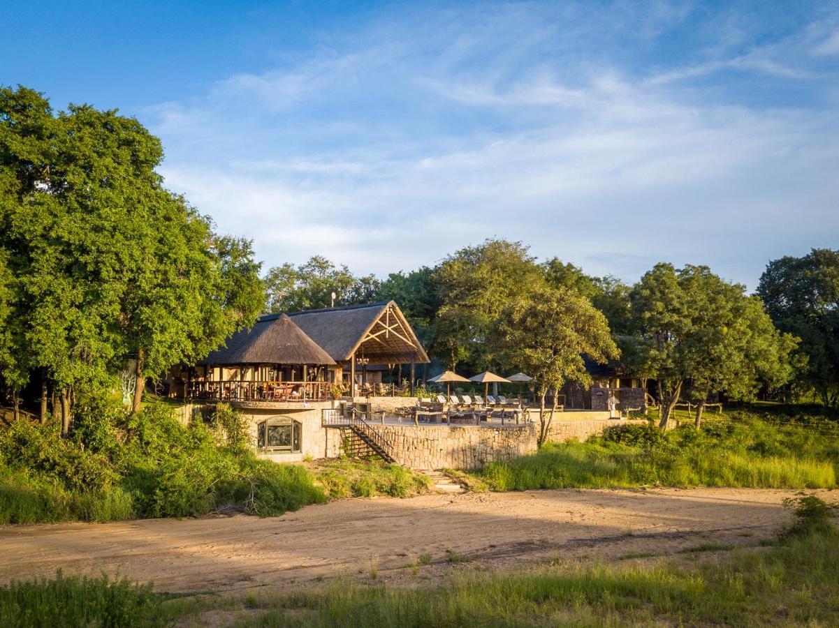 Shumbalala Game Lodge Thornybush Game Reserve Exterior photo