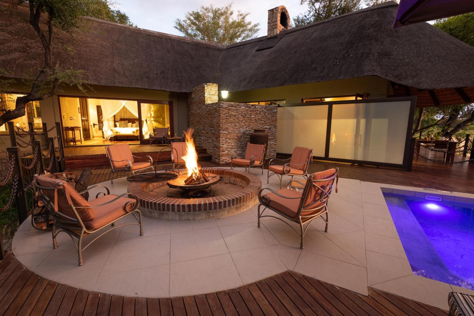 Shumbalala Game Lodge Thornybush Game Reserve Exterior photo
