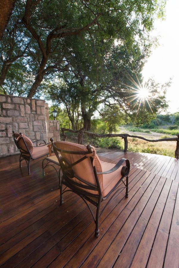 Shumbalala Game Lodge Thornybush Game Reserve Exterior photo