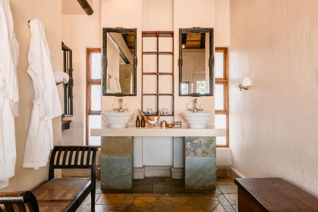 Shumbalala Game Lodge Thornybush Game Reserve Exterior photo